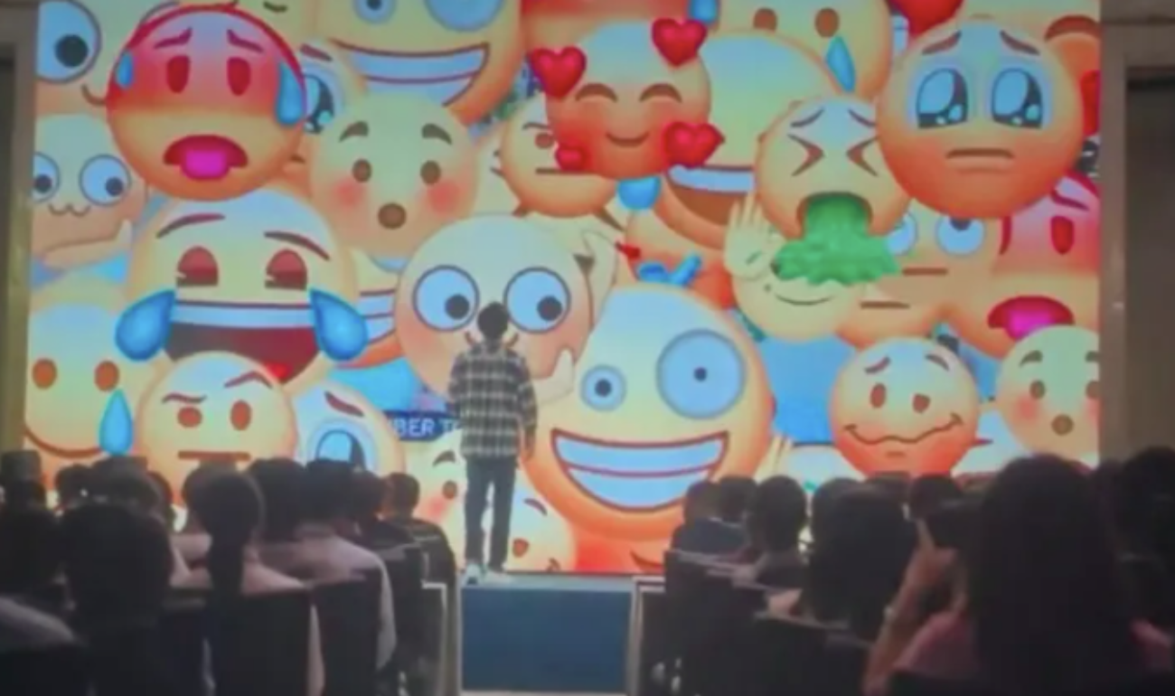 我模仿電影中的情節(jié)，成功黑進(jìn)別人的網(wǎng)站