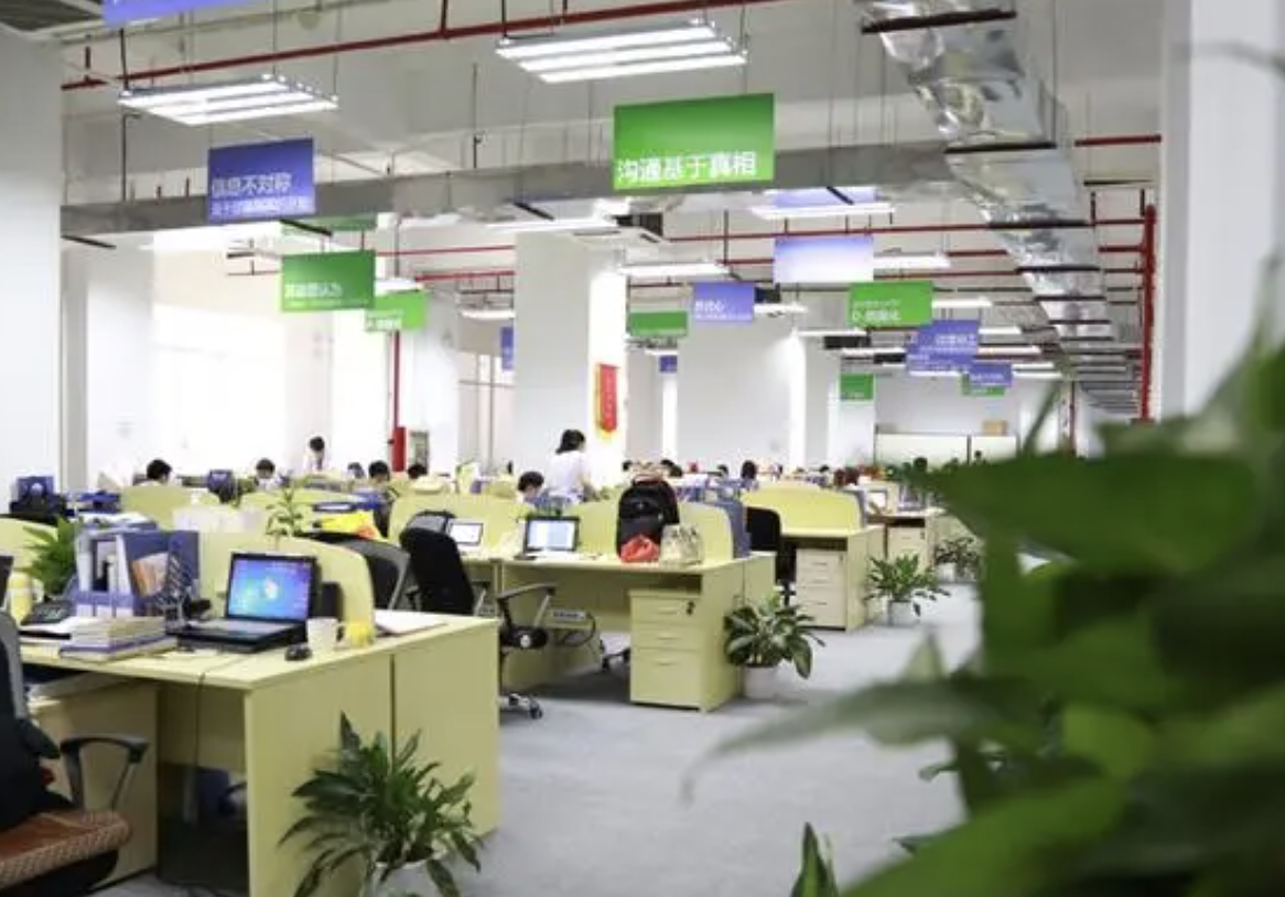 飛酷網(wǎng)絡一站式網(wǎng)絡服務商，南京地區(qū)網(wǎng)站建設就找飛酷